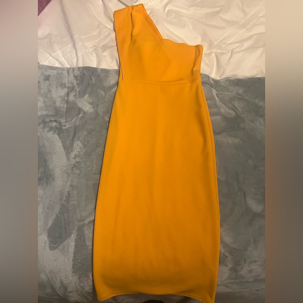 PrettyLittleThing Cocktail Dress